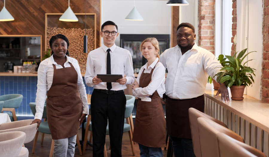 Managing Seasonal Staff Without Chaos: POS Strategies